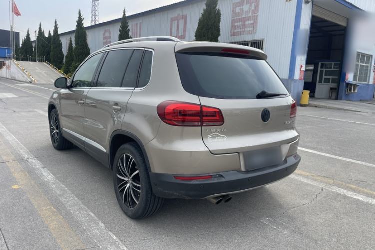Used Volkswagen Tiguan 2015 2.0 TSI Automatic All-Wheel Drive Flagship Edition Exterior 3
