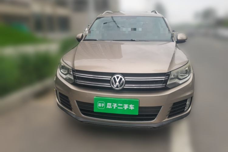 Used Volkswagen Tiguan 2015 1.8TSI Automatic All-Wheel-Drive Luxury Model Front
