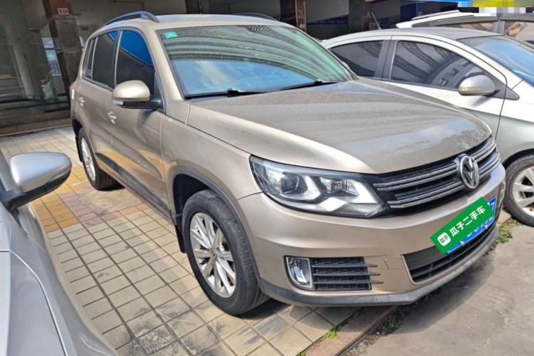 Used Volkswagen Tiguan 2015 1.8TSI Automatic Two-Wheel Drive Comfort Edition Front Right 45 Deg