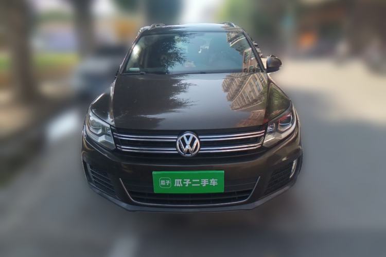 Used Volkswagen Tiguan 2015 1.8TSI Automatic All-Wheel-Drive Luxury Model Front