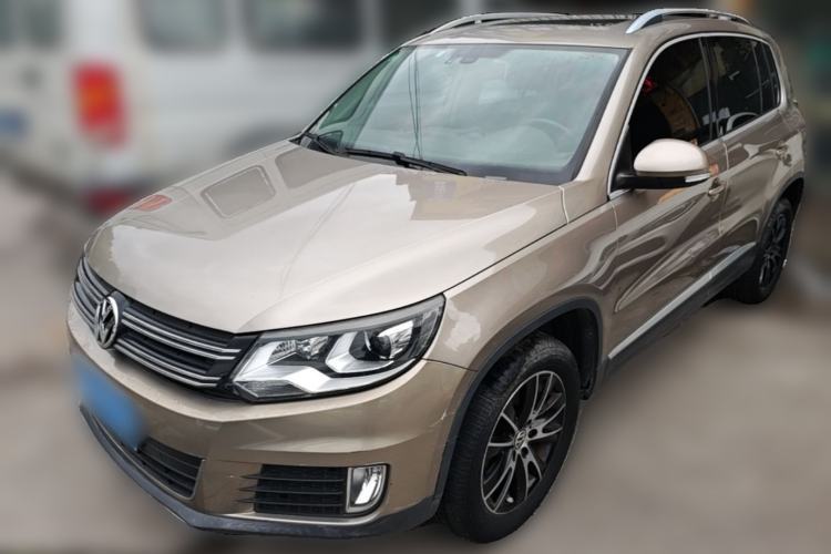 Used Volkswagen Tiguan 2015 1.8TSI Automatic Two-Wheel Drive Luxury Model Guazi used car, China used car export, Used car for sale, Used  cars, Cheapest cars for sale