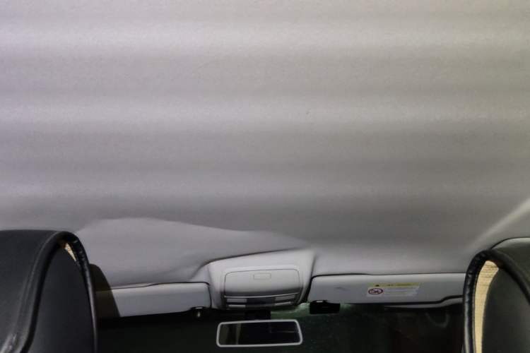 Used Volkswagen Tiguan 2015 1.8TSI Automatic Two-Wheel Drive Comfort Edition Headliner