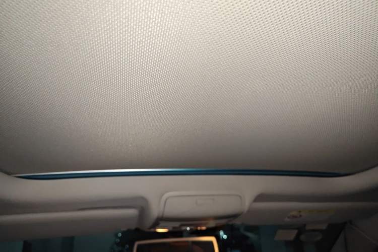 Used Volkswagen Tiguan 2015 1.8TSI Automatic Two-Wheel Drive Luxury Model Headliner