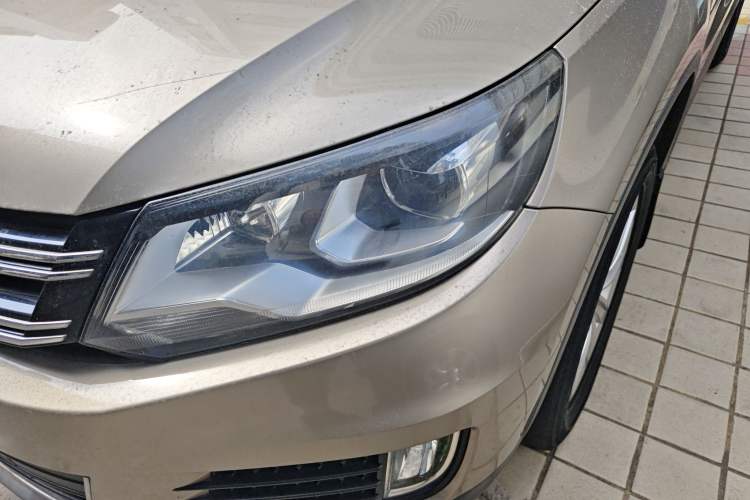 Used Volkswagen Tiguan 2015 1.8TSI Automatic Two-Wheel Drive Comfort Edition Left Front Headlight