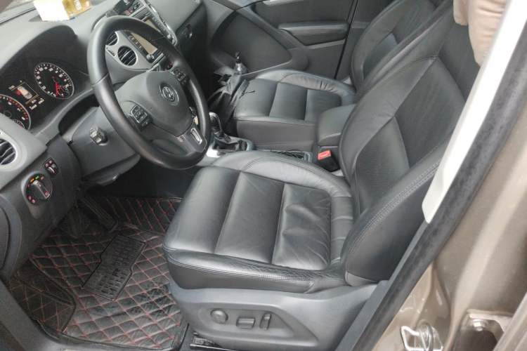 Used Volkswagen Tiguan 2015 1.8TSI Automatic Two-Wheel Drive Luxury Model Left Front Seat