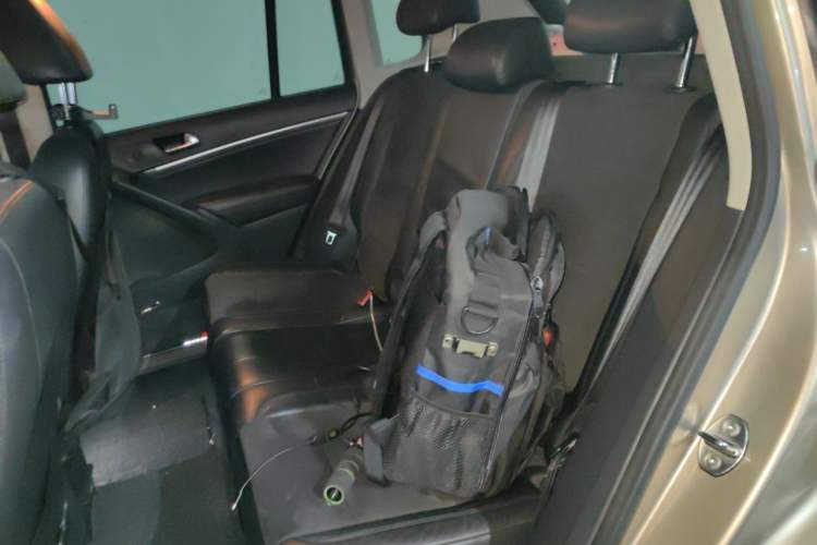 Used Volkswagen Tiguan 2015 2.0 TSI Automatic All-Wheel Drive Flagship Edition Left Rear Seat