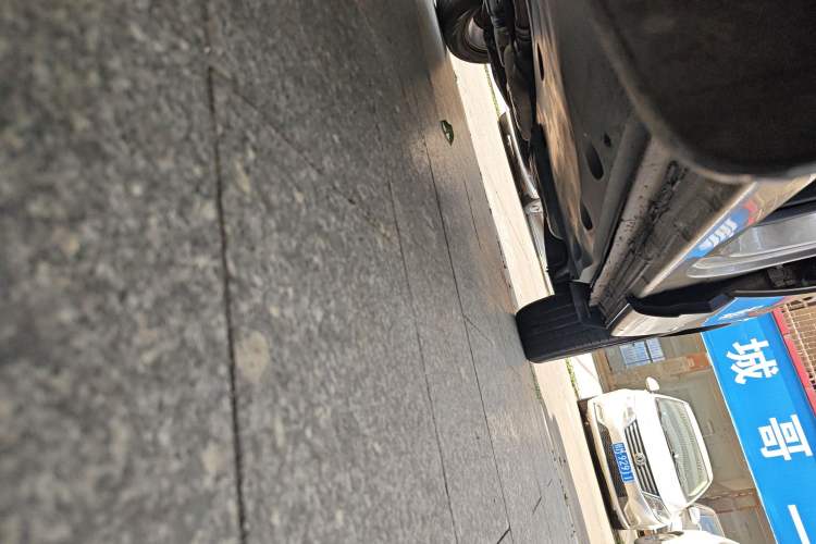 Used Volkswagen Tiguan 2015 1.8TSI Automatic Two-Wheel Drive Comfort Edition Left Side Sill