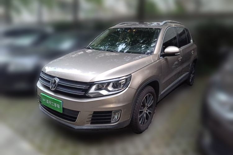 Used Volkswagen Tiguan 2015 1.8TSI Automatic All-Wheel-Drive Luxury Model Guazi used car, China used car export, Used car for sale, Used cars, Cheapest cars for sale