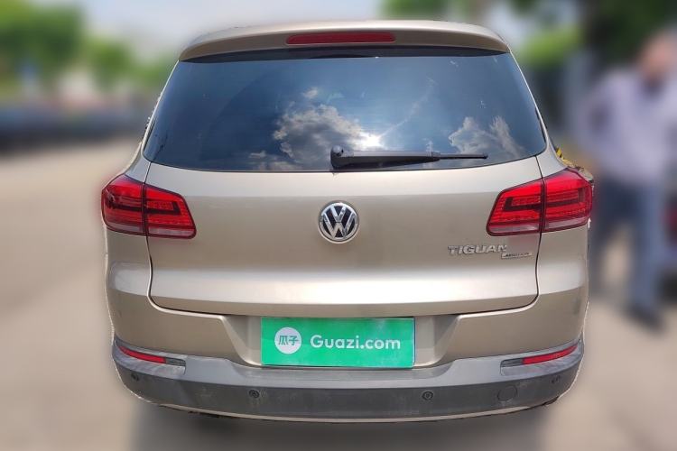 Used Volkswagen Tiguan 2015 2.0 TSI Automatic All-Wheel Drive Flagship Edition Rear