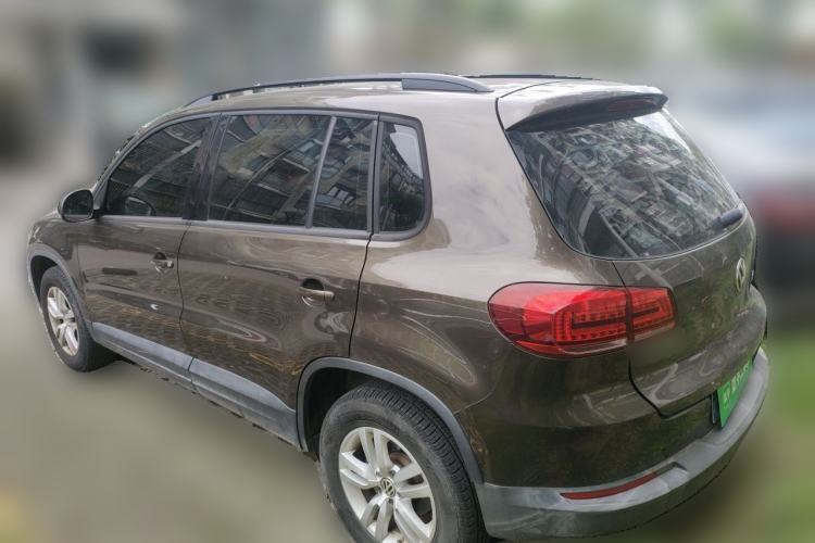 Used Volkswagen Tiguan 2015 1.8TSI Manual Two-Wheel Drive Fashion Edition Rear Left 45 Deg