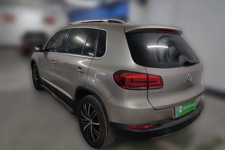 Used Volkswagen Tiguan 2015 2.0 TSI Automatic All-Wheel Drive Flagship Edition Rear Left 45 Deg