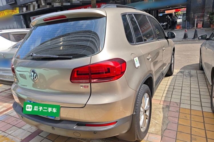 Used Volkswagen Tiguan 2015 1.8TSI Automatic Two-Wheel Drive Comfort Edition Rear Right 45 Deg