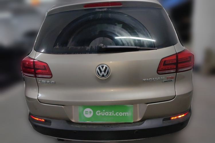 Used Volkswagen Tiguan 2015 2.0 TSI Automatic All-Wheel Drive Flagship Edition Rear