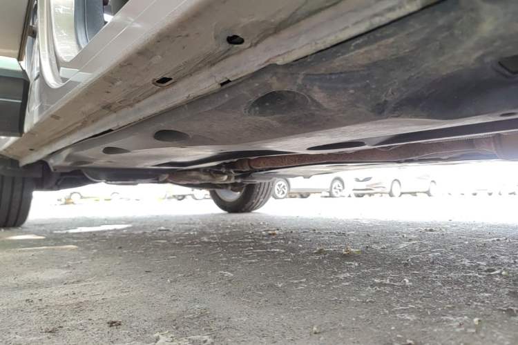 Used Volkswagen Tiguan 2015 2.0 TSI Automatic All-Wheel Drive Flagship Edition Right Side Sill