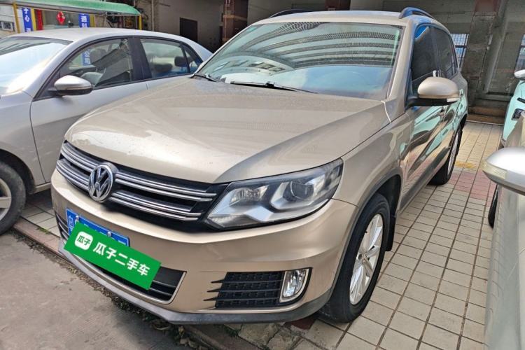Used Volkswagen Tiguan 2015 1.8TSI Automatic Two-Wheel Drive Comfort Edition Guazi used car, China used car export, Used car for sale, Used  cars, Cheapest cars for sale