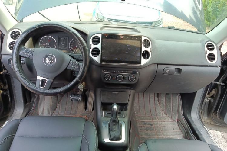 Used Volkswagen Tiguan 2016 300TSI Automatic Two-Wheel Drive Comfort Edition Center Console