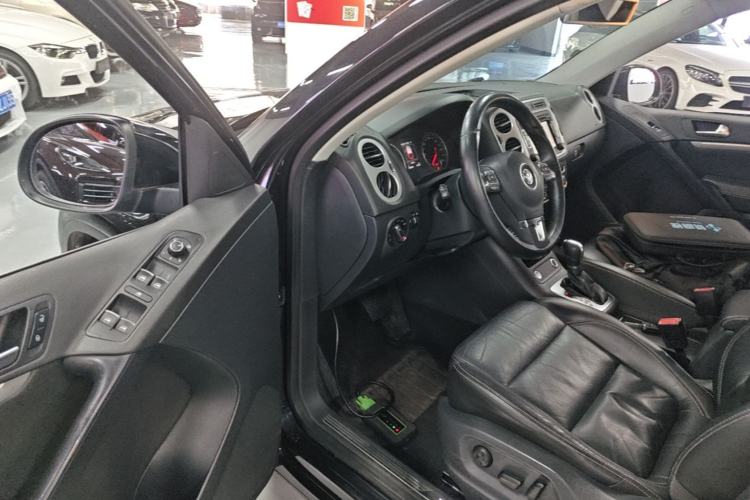 Used Volkswagen Tiguan 2016 300TSI Automatic Two-Wheel Drive Luxury Edition Driver Seat