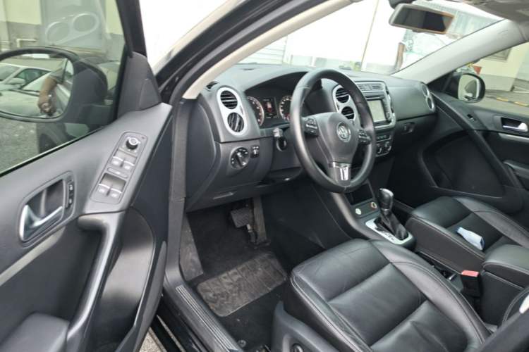 Used Volkswagen Tiguan 2016 300TSI Automatic Two-Wheel Drive Luxury Edition Driver Seat