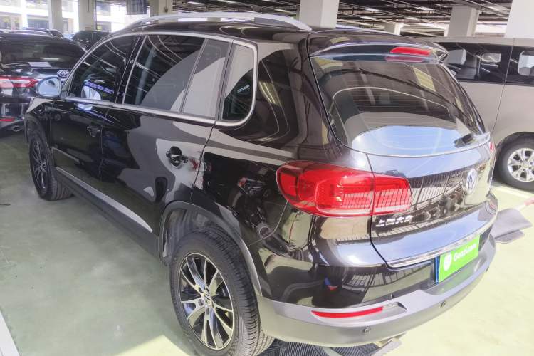 Used Volkswagen Tiguan 2016 300TSI Automatic Two-Wheel Drive Luxury Edition Exterior 2