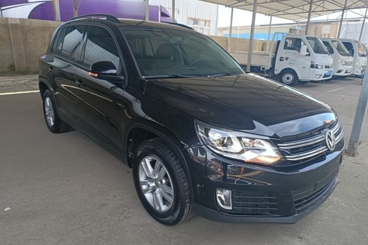 Used Volkswagen Tiguan 2016 300TSI Automatic Two-Wheel Drive Trend Edition Front Right 45 Deg