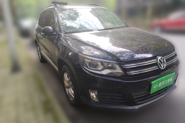 Used Volkswagen Tiguan 2016 300TSI Automatic Two-Wheel Drive Trend Edition Front Right 45 Deg