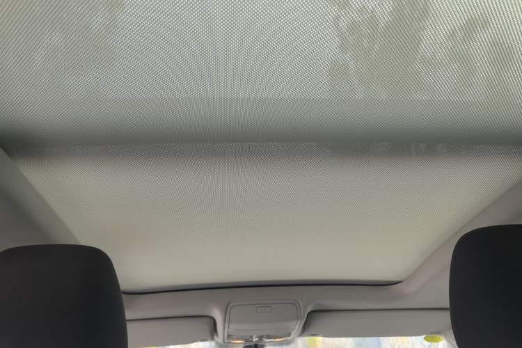 Used Volkswagen Tiguan 2016 2.0 TSI Four-Wheel Drive Standard Version Headliner