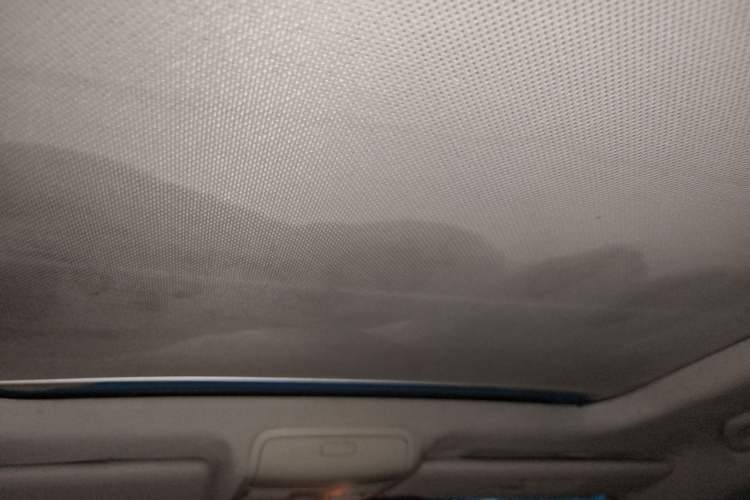 Used Volkswagen Tiguan 2016 280TSI Automatic Two-Wheel Drive Silk Road Comfort Edition Headliner
