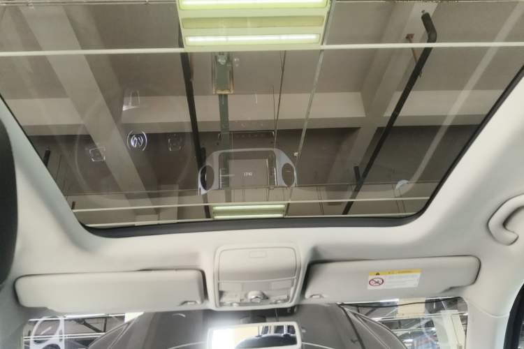 Used Volkswagen Tiguan 2016 300TSI Automatic Two-Wheel Drive Luxury Edition Headliner