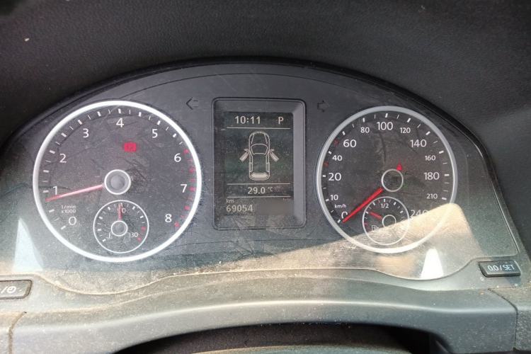 Used Volkswagen Tiguan 2016 300TSI Automatic Two-Wheel Drive Comfort Edition Instrument Cluster