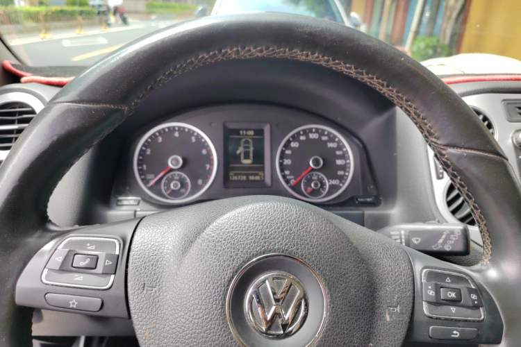 Used Volkswagen Tiguan 2016 300TSI Automatic All-Wheel Drive Fashion Vision Edition Instrument Cluster