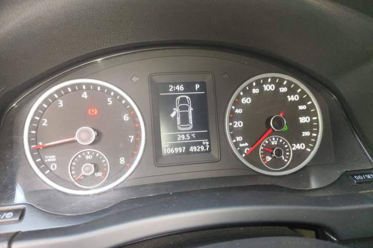 Used Volkswagen Tiguan 2016 300TSI Automatic Two-Wheel Drive Trend Edition Instrument Cluster