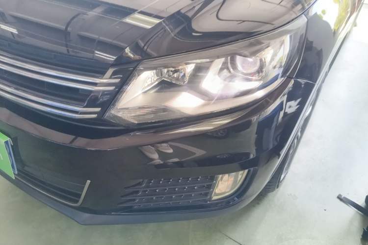 Used Volkswagen Tiguan 2016 300TSI Automatic Two-Wheel Drive Luxury Edition Left Front Headlight