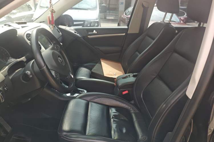 Used Volkswagen Tiguan 2016 280TSI Automatic Two-Wheel Drive Silk Road Comfort Edition Left Front Seat