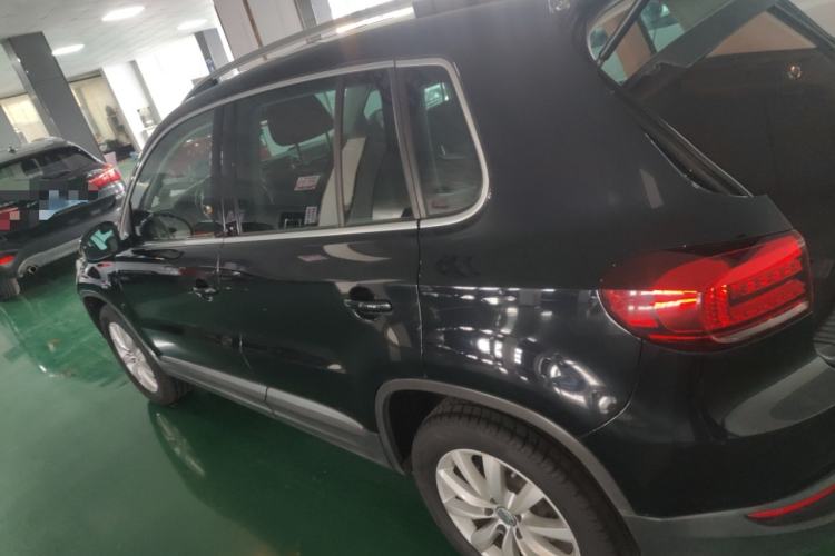 Used Volkswagen Tiguan 2016 2.0 TSI Four-Wheel Drive Standard Version Left Side