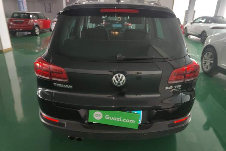 Used Volkswagen Tiguan 2016 2.0 TSI Four-Wheel Drive Standard Version Rear