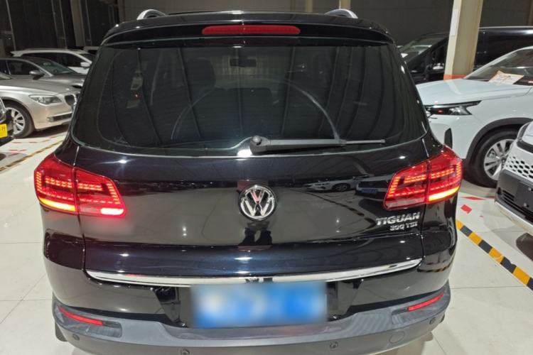 Used Volkswagen Tiguan 2016 300TSI Automatic All-Wheel Drive Luxury Edition Rear