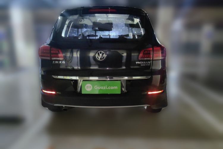 Used Volkswagen Tiguan 2016 300TSI Automatic All-Wheel Drive Luxury Edition Rear