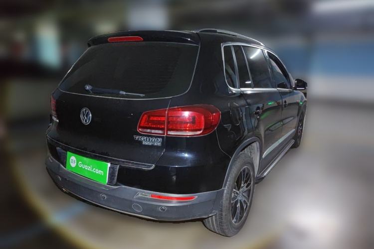 Used Volkswagen Tiguan 2016 300TSI Automatic All-Wheel Drive Luxury Edition Rear Right 45 Deg