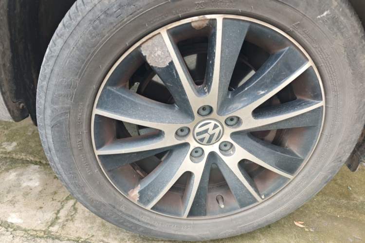Used Volkswagen Tiguan 2016 300TSI Automatic Two-Wheel Drive Luxury Edition Right Front Wheel Hub