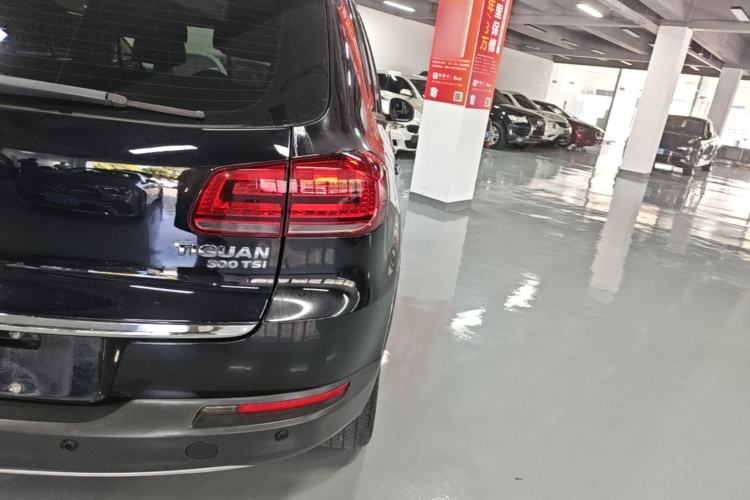 Used Volkswagen Tiguan 2016 300TSI Automatic Two-Wheel Drive Luxury Edition Right Rear Taillight