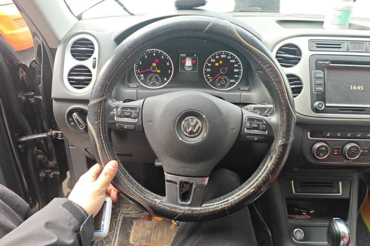 Used Volkswagen Tiguan 2016 300TSI Automatic Two-Wheel Drive Luxury Edition Steering Wheel