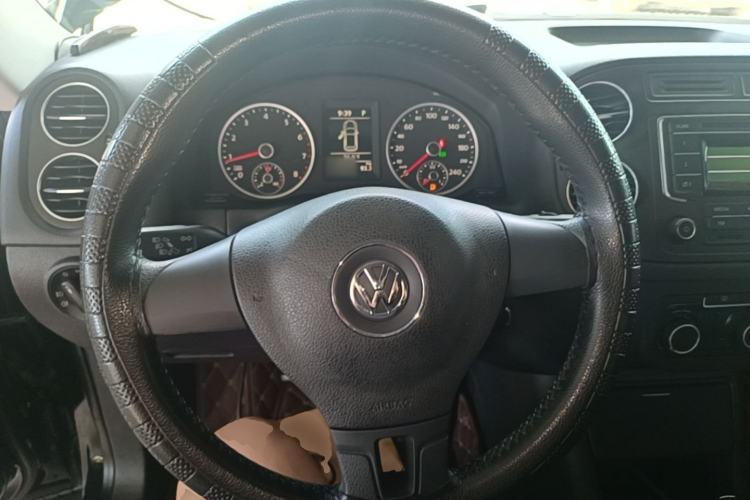 Used Volkswagen Tiguan 2016 300TSI Automatic Two-Wheel Drive Trend Edition Steering Wheel