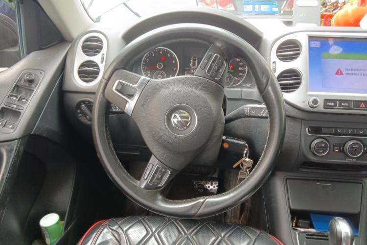 Used Volkswagen Tiguan 2016 300TSI Automatic All-Wheel Drive Fashion Vision Edition Steering Wheel