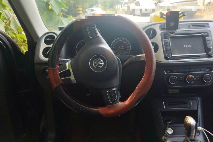 Used Volkswagen Tiguan 2016 300TSI Automatic Two-Wheel Drive Luxury Edition Steering Wheel