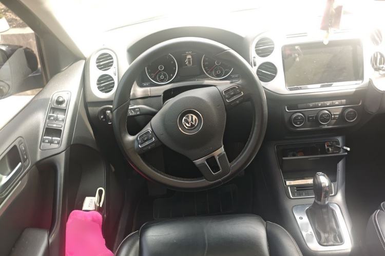 Used Volkswagen Tiguan 2016 280TSI Automatic Two-Wheel Drive Silk Road Comfort Edition Steering Wheel