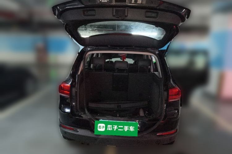 Used Volkswagen Tiguan 2016 280TSI Automatic Two-Wheel Drive Silk Road Comfort Edition Trunk