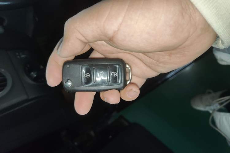 Used Volkswagen Tiguan 2016 2.0 TSI Four-Wheel Drive Standard Version Vehicle Key