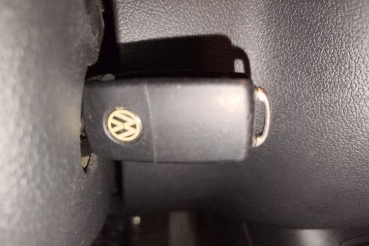 Used Volkswagen Tiguan 2016 280TSI Automatic Two-Wheel Drive Silk Road Comfort Edition Vehicle Key