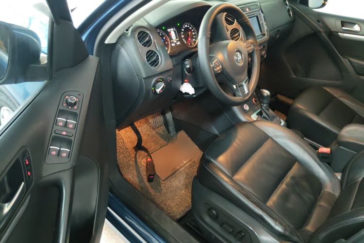 Used Volkswagen Tiguan 2016 2.0 TSI Four-Wheel Drive Elite Version Driver Seat