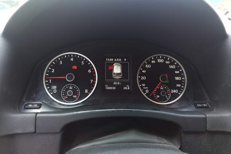 Used Volkswagen Tiguan 2016 2.0 TSI Four-Wheel Drive Standard Version Instrument Cluster